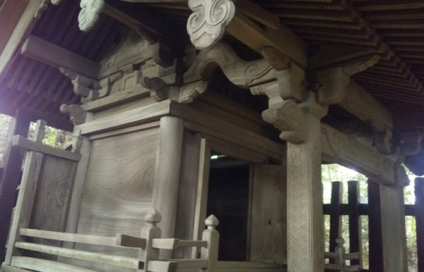 18 嘉良寿理貴船神社　かもしれない神社